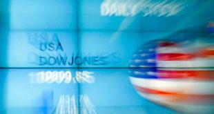 Dow Jones cruza umbral de los 40.000 puntos