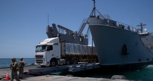 EEUU retira muelle flotante en Gaza por mal clima y podría no reinstalarlo, dicen funcionarios