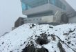 Una intensa nevada cubrió de blanco el Pico Espejo