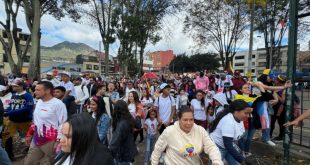 Venezolanos en Colombia muestran su descontento por la victoria de Maduro