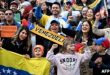 Miembros de la comunidad venezolana protestan contra los recientes resultados electorales en Venezuela durante una manifestación en Melbourne, Australia, el 17 de agosto de 2024.