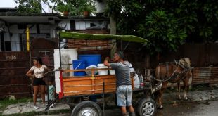 "La vida se va haciendo insostenible", alertan cubanos