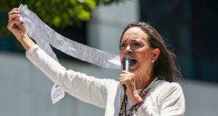 Fiscalía de Venezuela investiga a María Corina Machado por su apoyo a la "Ley Bolívar" de EEUU