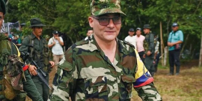 Alias «El Mocho», cabecilla de las disidencias de las FARC, muere activando «carrobomba»