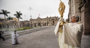 Arzobispo de Lima apoya sanción del Vaticano a cardenal del Opus Dei tras acusación por abuso sexual