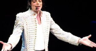 Caos en la película de Michael Jackson por incluir una sonada acusación de abuso infantil