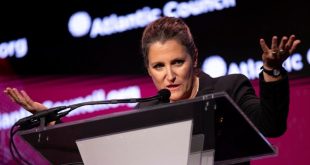 Freeland se postula para reemplazar a Trudeau como primer ministro de Canadá