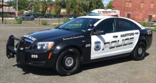 Insólito caso: Niño de 12 años lanzó bola de nieve a un carro y el dueño se regresó y le disparó