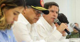 La violencia del Catatumbo lleva al Gobierno de Colombia a poner en pausa su anhelo de paz