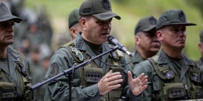 Padrino López calificó como «ridículo y burdo» mensaje de Edmundo González a la FANB y reitera lealtad a Maduro de cara a la toma de posesión