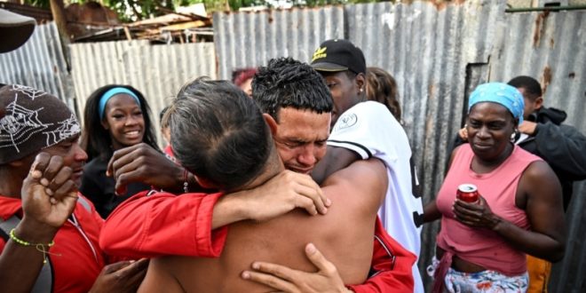 Presos políticos cubanos se reencuentran con familiares tras excarcelaciones