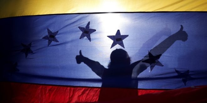 “Venezuela y Colombia, defensa de la democracia ”