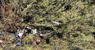 no hallan sobrevivientes en accidente de avioneta con 10 ocupantes