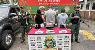 National Guard arrested three people in Táchira for transporting 9 kilos of cocaina: they hid the drug on the battery of a car