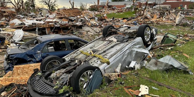 Brutal temporary and tornadoes in the United States: destroyed houses, overturned cars and at least 26 dead