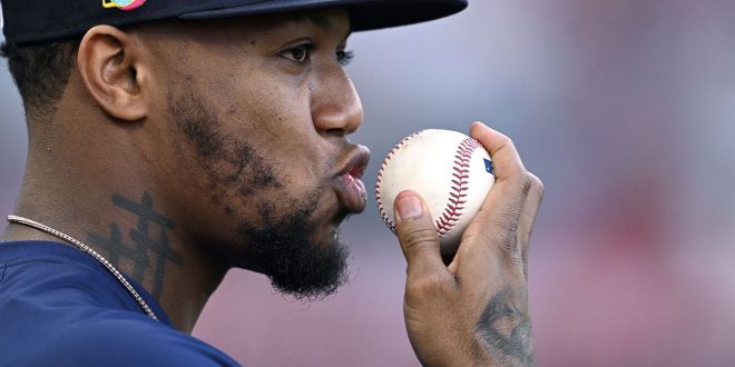 Ronald Acuña, without a return date, surprises in the practices