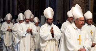 The Vatican concludes the nine days in Francisco's memory and heads to the conclave