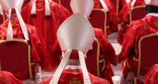 The personnel who will attend the conclave lends the oath to keep the secret
